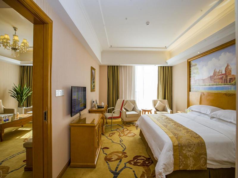 Vienna Hotel Guizhou Bijie Chuangmei Century City photo 4