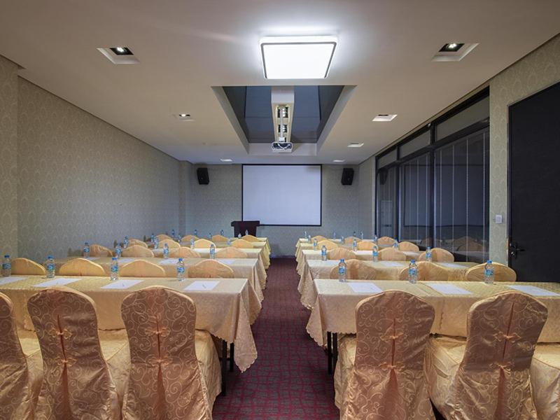 Vienna Hotel Dongguan Houjie Avenue photo 1