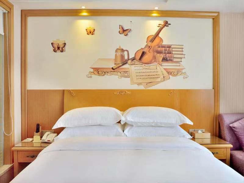 Vienna Hotel Anhui Mingzhu Square photo 4