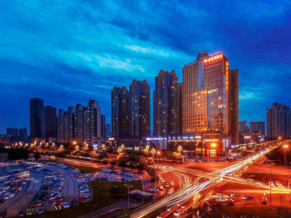Vienna Hotel Chengdu Wenjiang Zhujiang Plaza photo 2