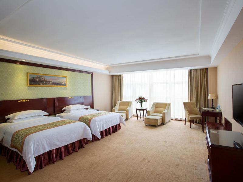 Vienna Hotel Heyuan High-Tech Yi Road photo 3