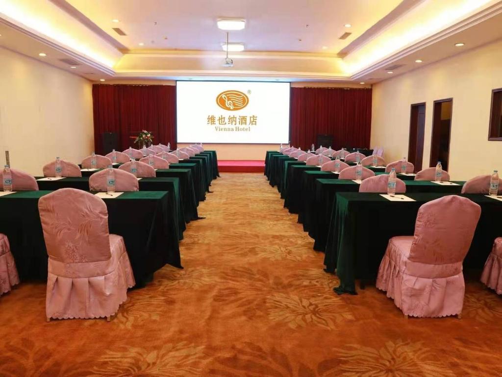 Vienna Hotel Dongguan ChangAn Wanda Plaza photo 2