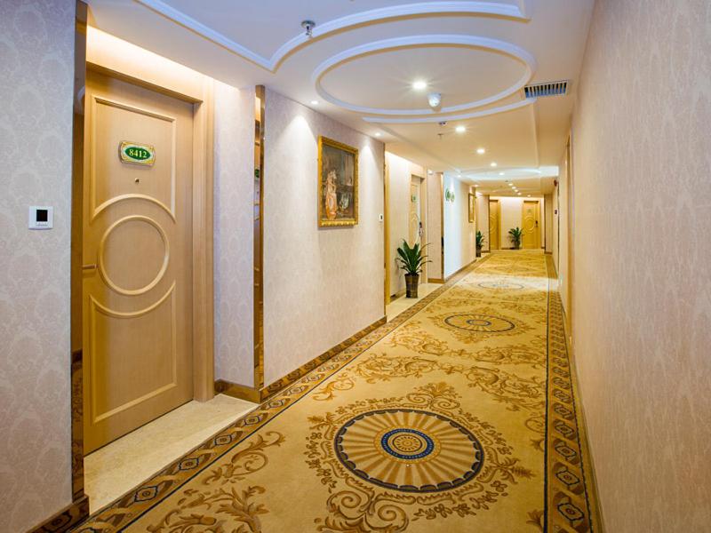 Vienna Hotel Huizhou Railway Station photo 4