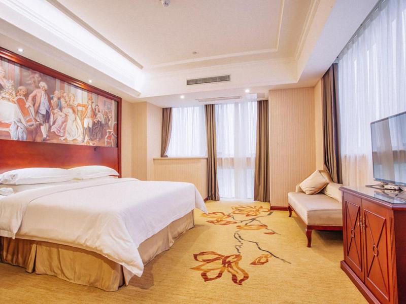 Vienna Hotel Jiangxi Yingtan International Glasses City photo 4