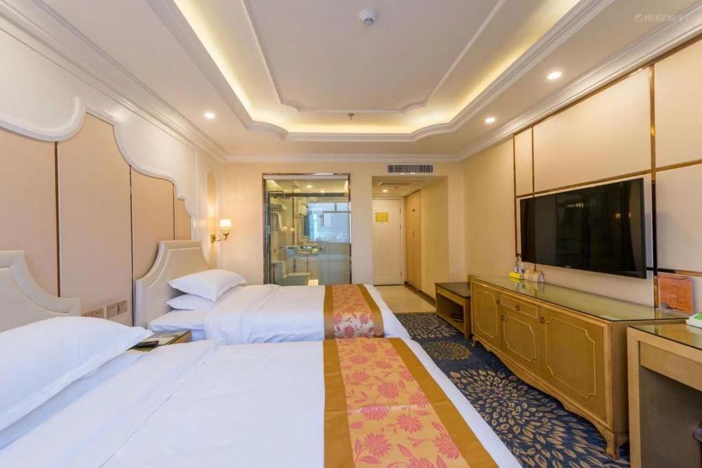 Vienna International Hotel Qinghai Xining Tianjun Bridge photo 1