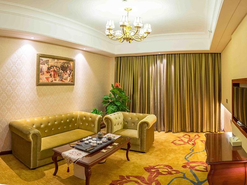Vienna Hotel Guangxi Liuzhou Luzhai photo 1