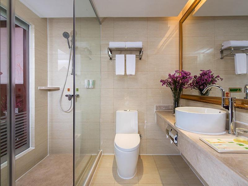 Vienna Hotel Shenzhen Shuiku New Village photo 2