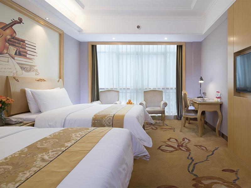 Vienna Hotel Guangxi Nanjing Nanhu Park photo 1