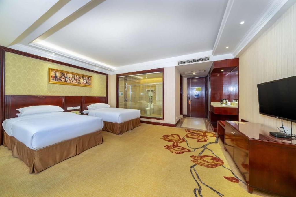 Vienna Hotel Dongguan Houjie Exhibition Center photo 1