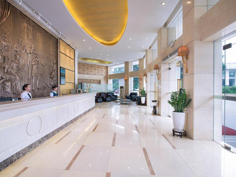 Vienna 3 Best Hotel Foshan Nanhai Film Studio City photo 2