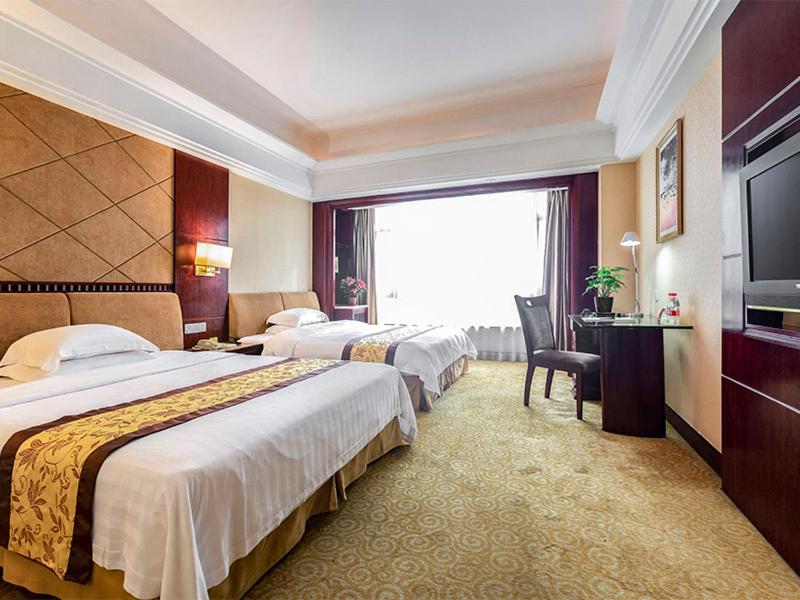 Vienna International Hotel Dongguan Changping Swan Lake Road photo 1