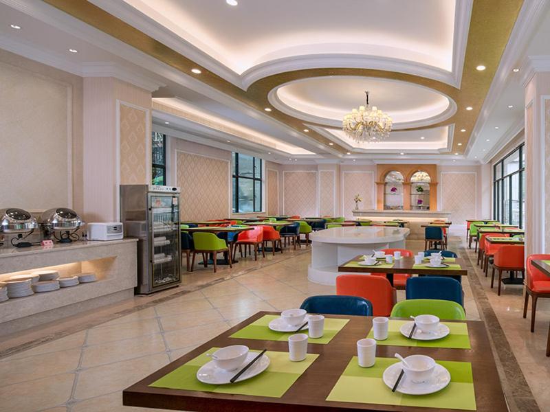 Vienna 3 Best Hotel Foshan Nanhai Film Studio City photo 3