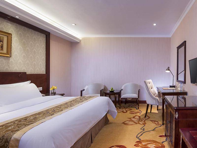 Vienna Hotel Dongguan Fenggang Yongsheng Street photo 2