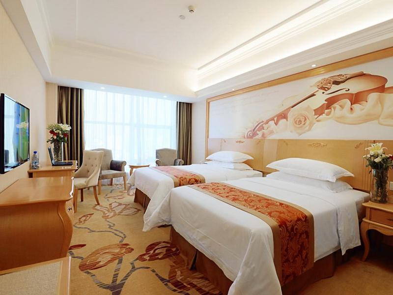 Vienna Hotel Hunan Yongzhou Lengshuitan District Government Square photo 4