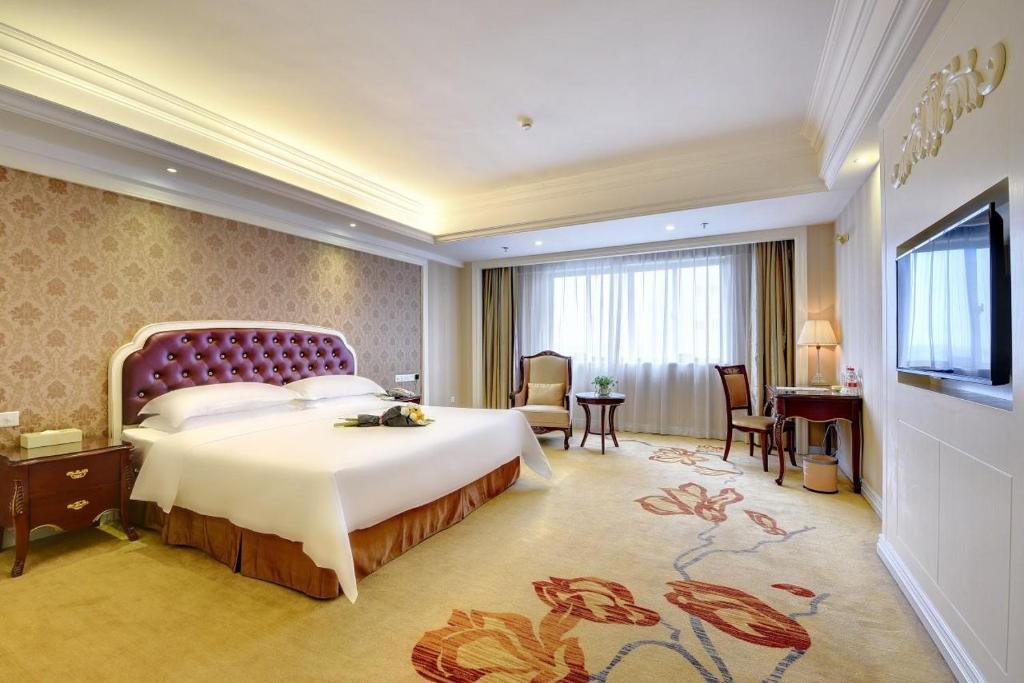 Vienna International Hotel Nanning Zoo photo 2