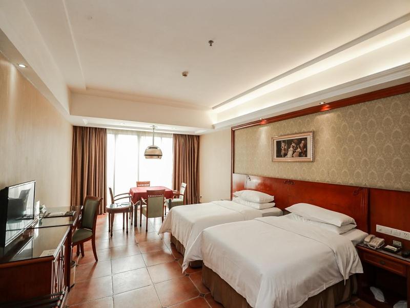 Vienna Hotel Dongguan Hou street Wanda Plaza photo 1