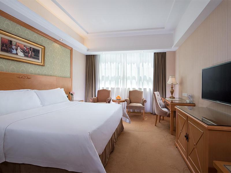 Vienna International Hotel - Long Hua Wan Zhong Cheng Branch photo 2