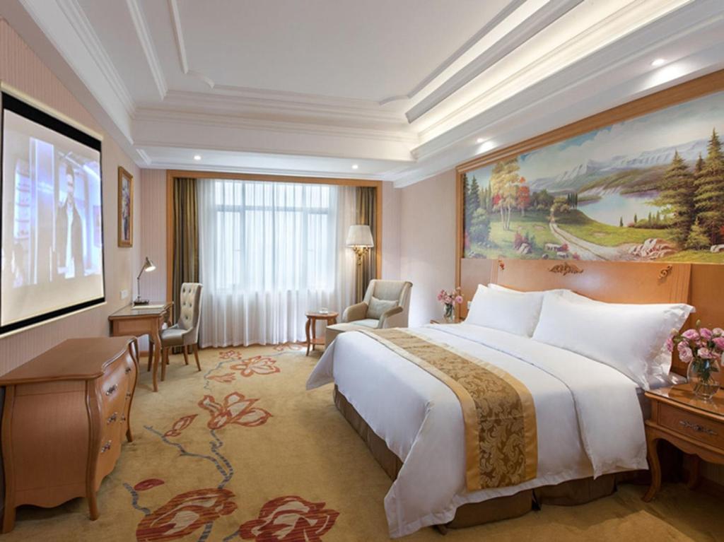 Vienna Hotel Guangzhou Nanpu Station photo 1