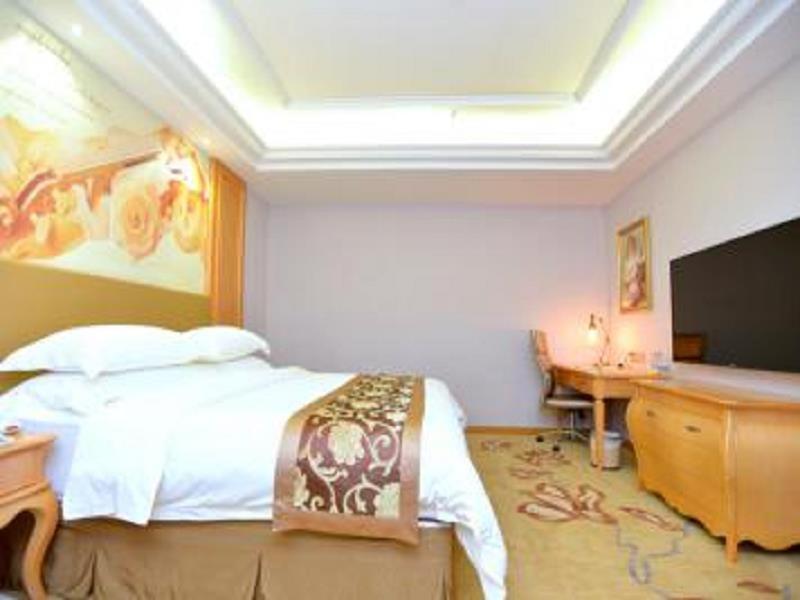 Vienna Hotel Shantou Chaoyang Mianxi Road photo 3