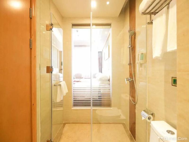Vienna Hotel Tianbao Road photo 4