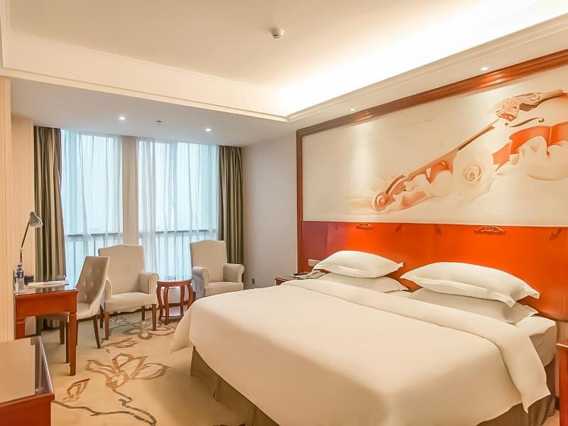 Vienna Hotel Jian People Square photo 1