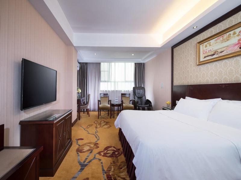 Vienna Hotel Shenzhen Shangjin Center photo 2