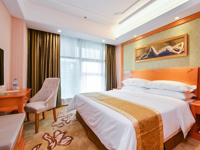 Vienna Hotel Nanjing Pukou Middle Puzhu Road photo 1
