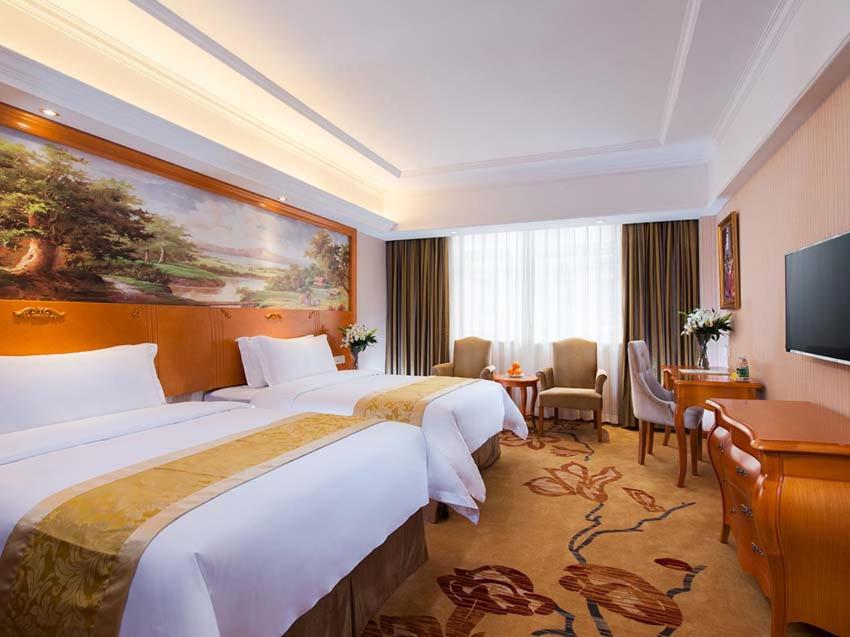 Vienna Hotel Changde Wuling Avenue photo 3