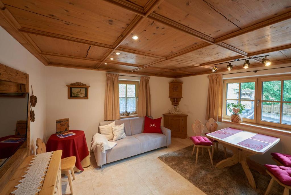 Saukaserstub'n Apartments - Ferienwohnung Schützkogel photo 1