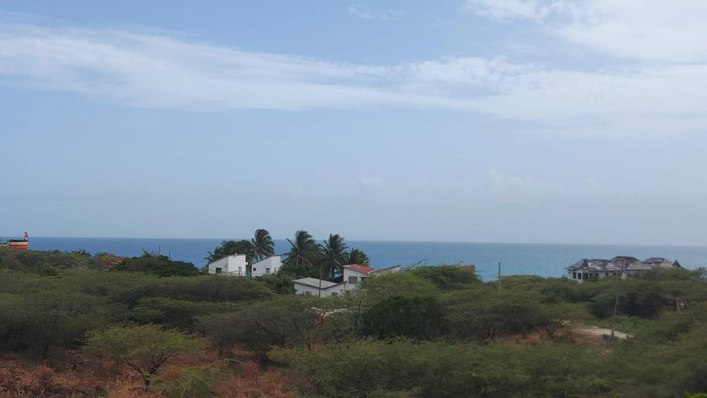 VillaMerissa nestled between two beach, short walk to shopping & entertainment photo 1