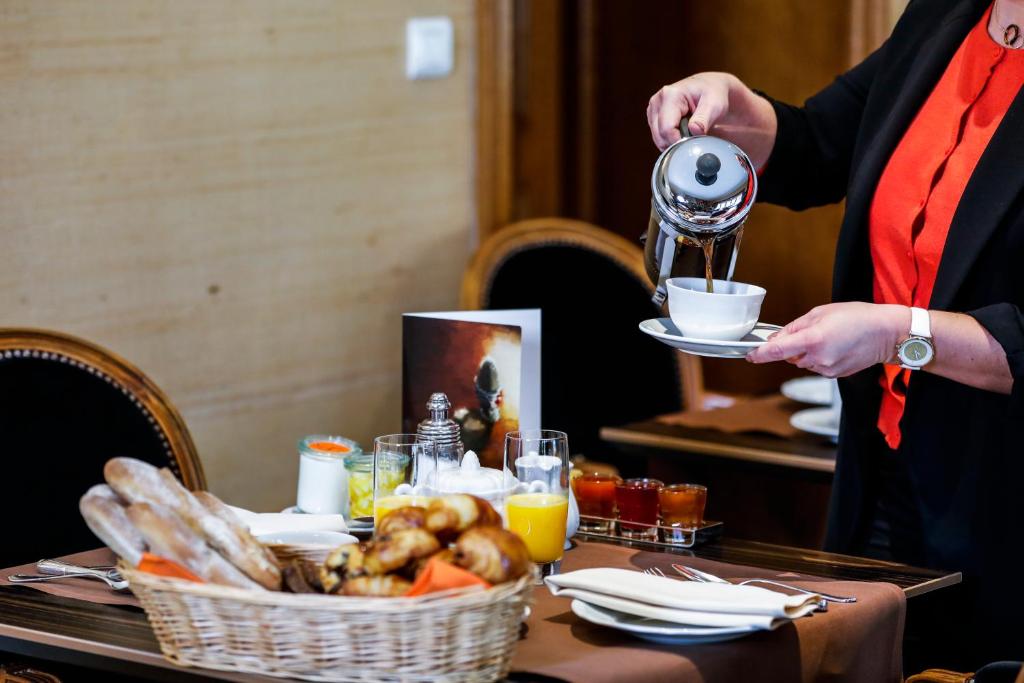 Auberge Saint Walfrid Hotel Restaurant & Spa - 화장실