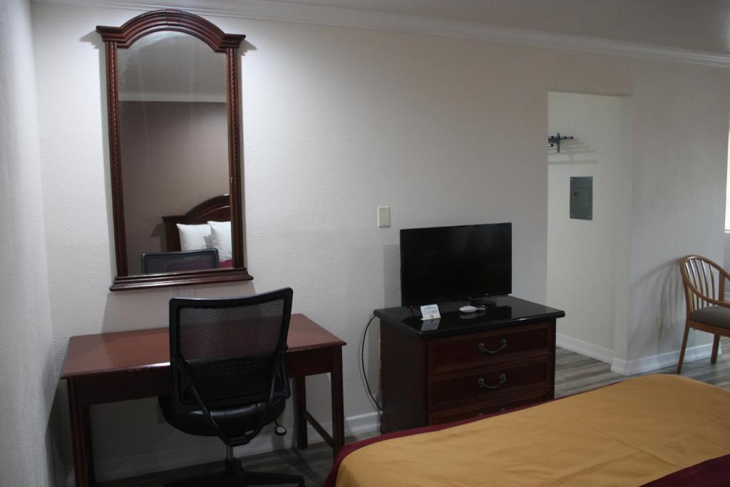 Value Inn & Suites photo 3