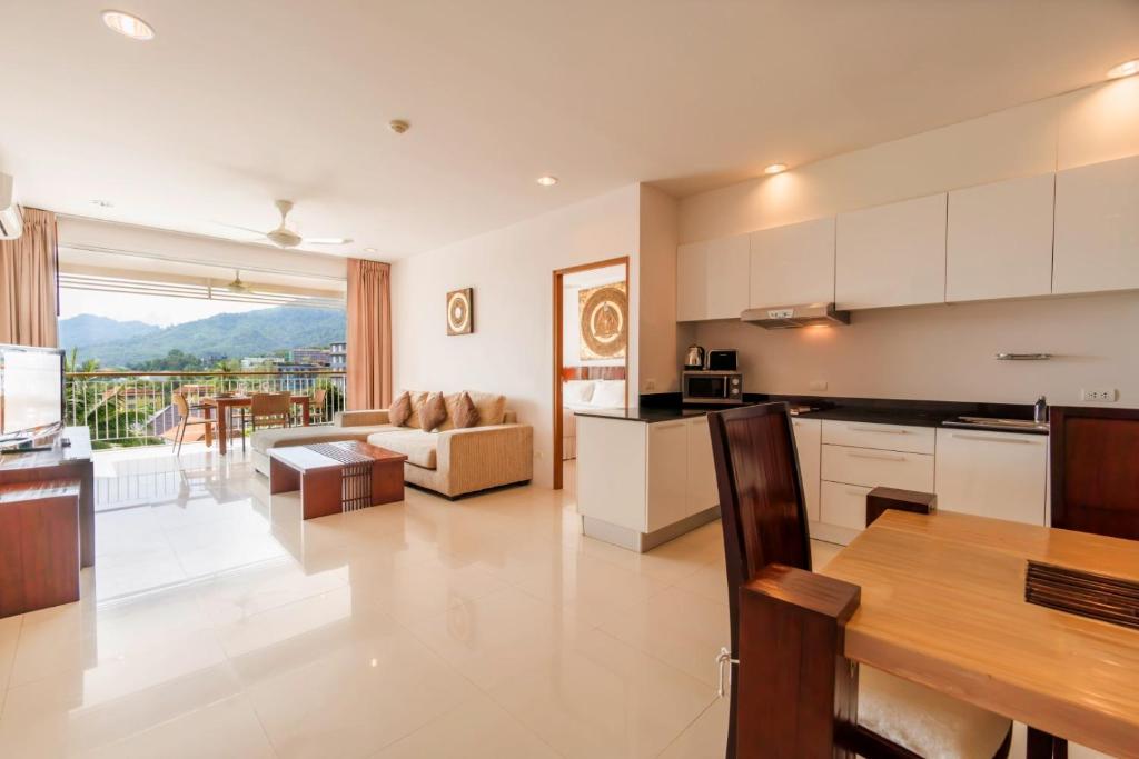 The Park Surin Serviced Apartments photo 4