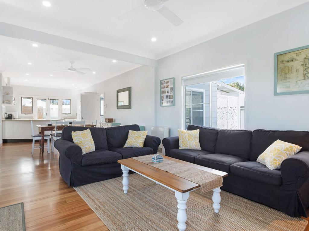 Kesla Beach House photo 2