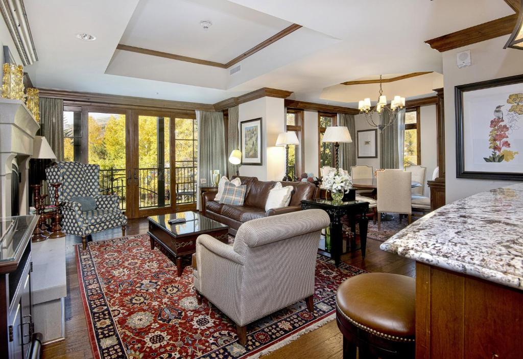 Ritz Carlton Vail #212 Condo photo 2