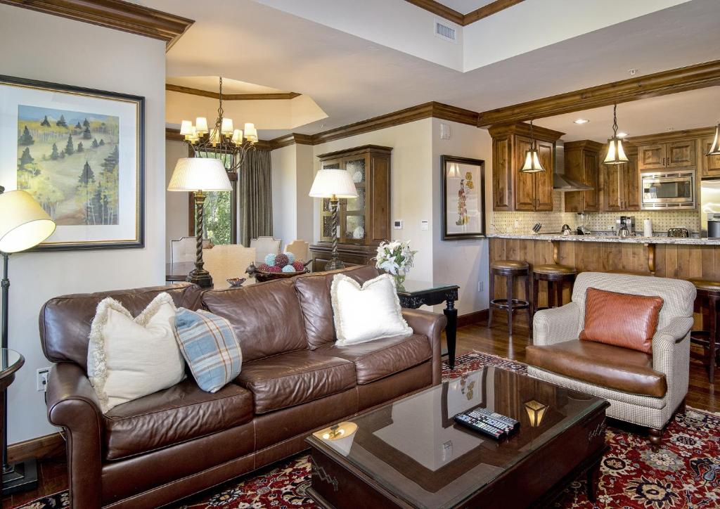 Ritz Carlton Vail #212 Condo photo 3