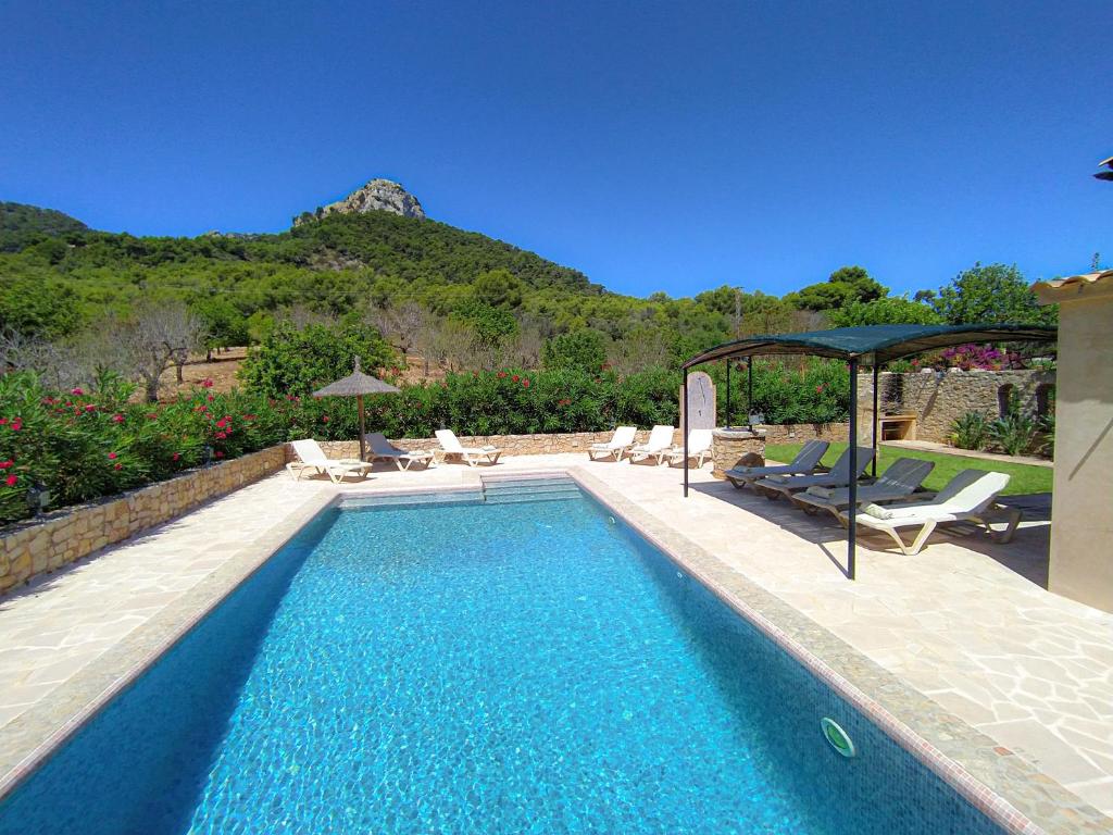 Sa Sinia - Family rural house with pool and mountain views photo 1