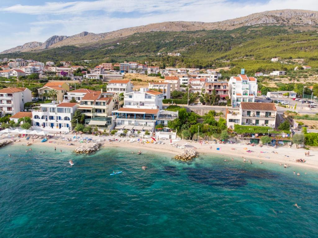 Beachfront Apartments Zanic photo 2