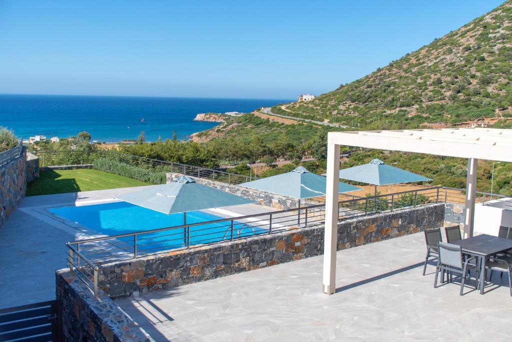 Aquamarine Villas photo 3