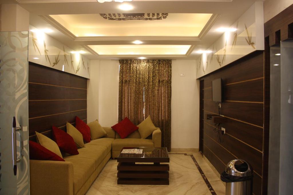 Hotel Golden sky photo 1