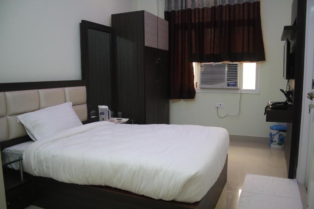 Hotel Golden sky photo 4