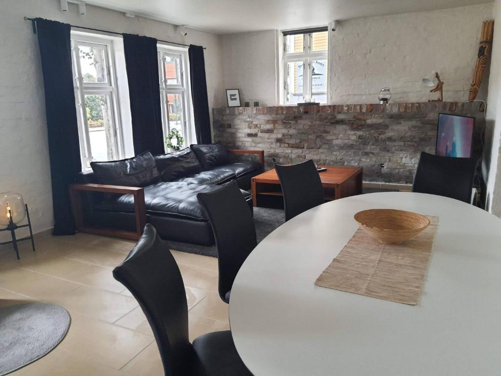 Bnb Downtown Stavanger Nicolas 3 2 Rooms photo 1