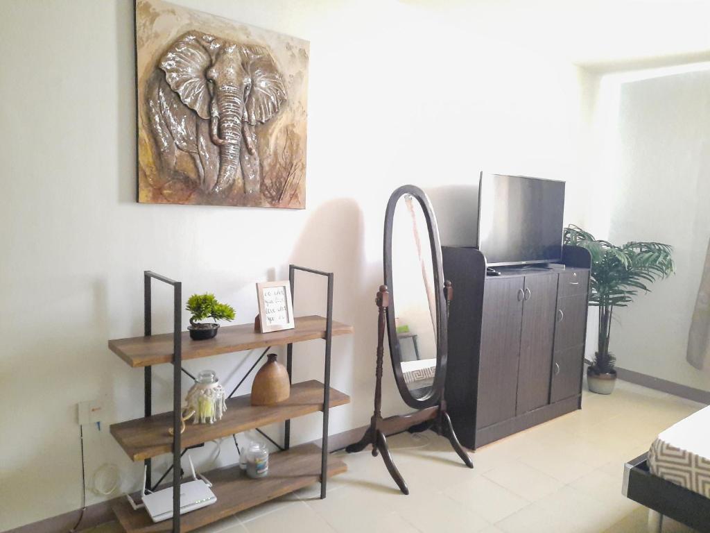 Cozy Studio near Beaches with NetFlix and Pool photo 1