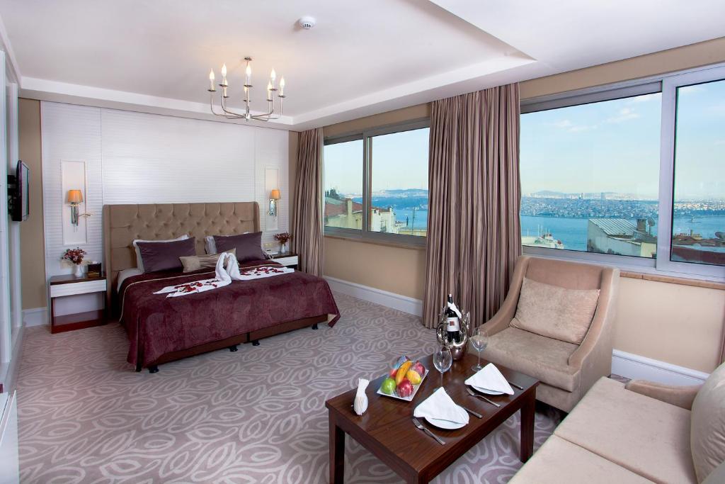 City Center Hotel Taksim Room Type - Suite