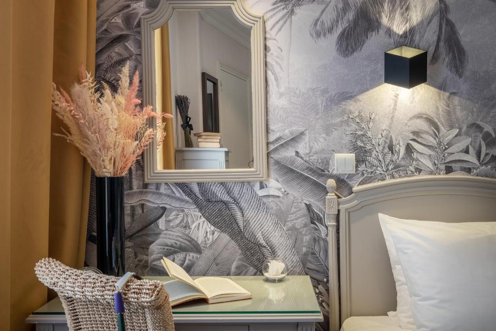 Двухместный (Просторный двухместный номер с 2 отдельными кроватями), Hotel London