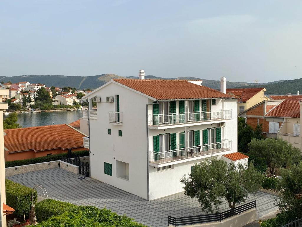 Apartments Pulic