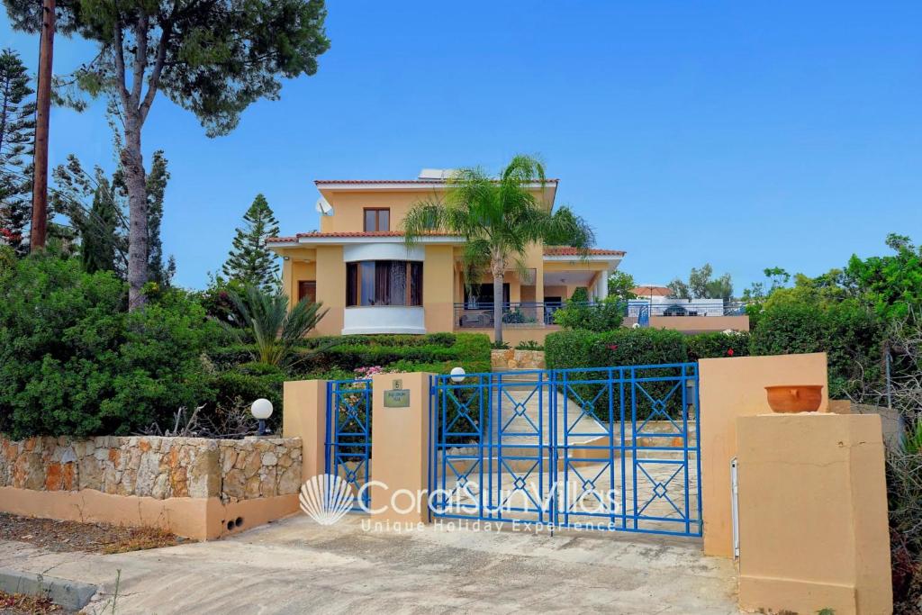 Zeus Sublime Villa by Coral Sun Villas with HEATED POOL photo 4