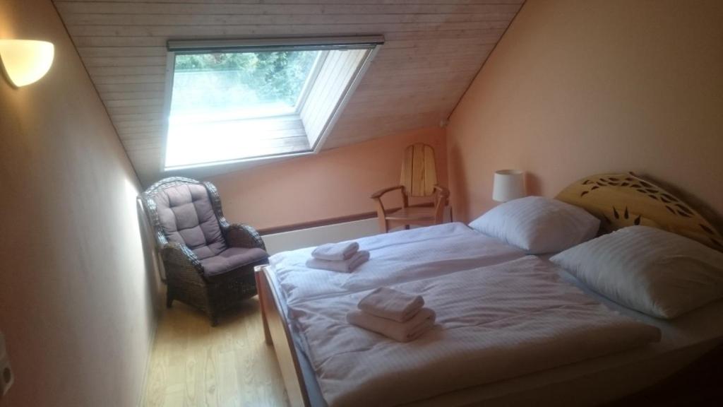 Hotel Haus Linden photo 2