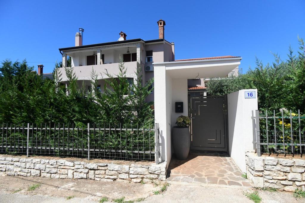 Luxury Apartment Vabriga photo 2