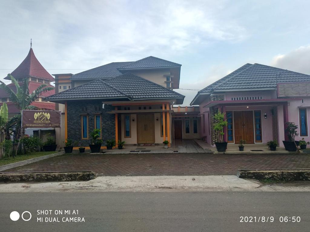 Baringin Anam Guest House Syariah photo 2